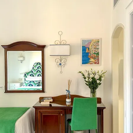 酒店 迪索伦托别墅酒店 3*