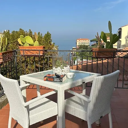 迪索伦托别墅酒店