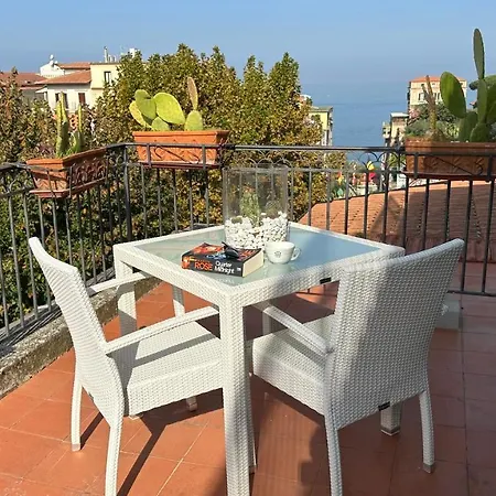 迪索伦托别墅酒店