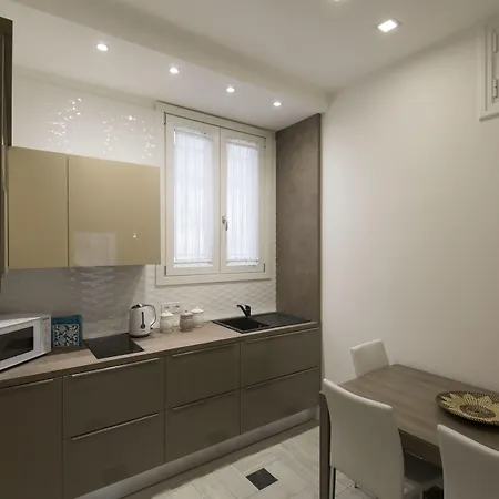 酒店 迪索伦托别墅酒店 3*