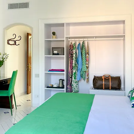 迪索伦托别墅酒店