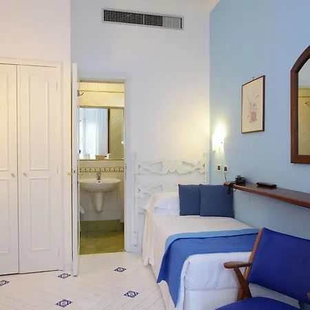 Di Hotel Sorrento